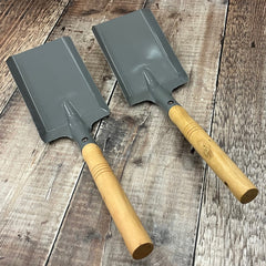Metal Fireside Fireplace Shovel in French Grey with Wooden Handle (Set of 2)