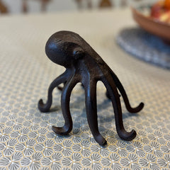 Cast Iron Octopus Shaped Mobile Smart Phone Holder Stand