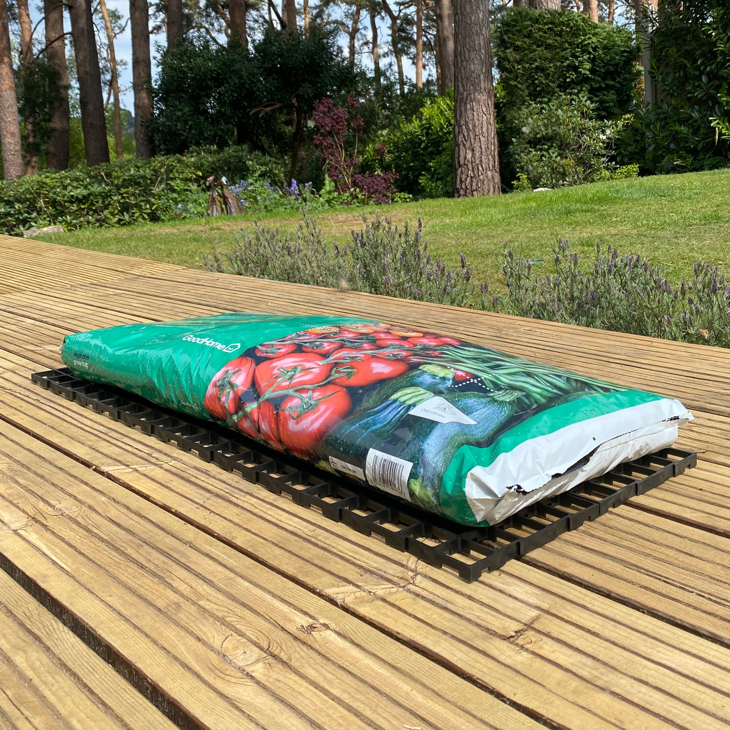 Interlocking Growbag Mat for Improved Drainage - Set of 16