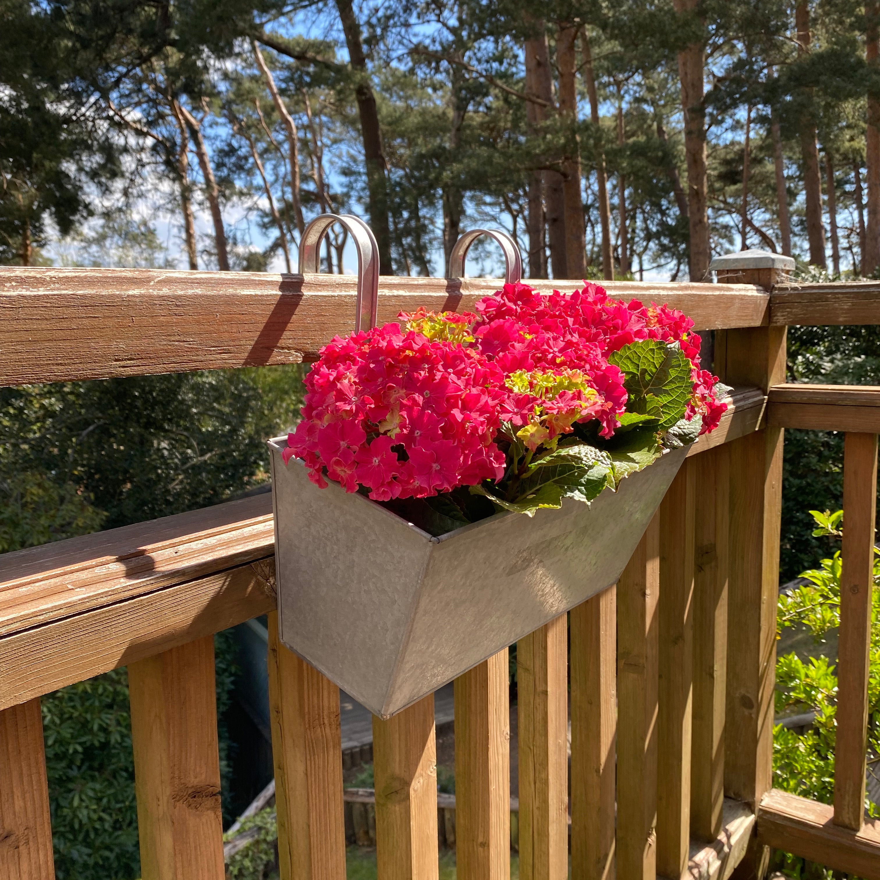 Replacement Hangers for Zinc Balcony Hanging Planter GFG071