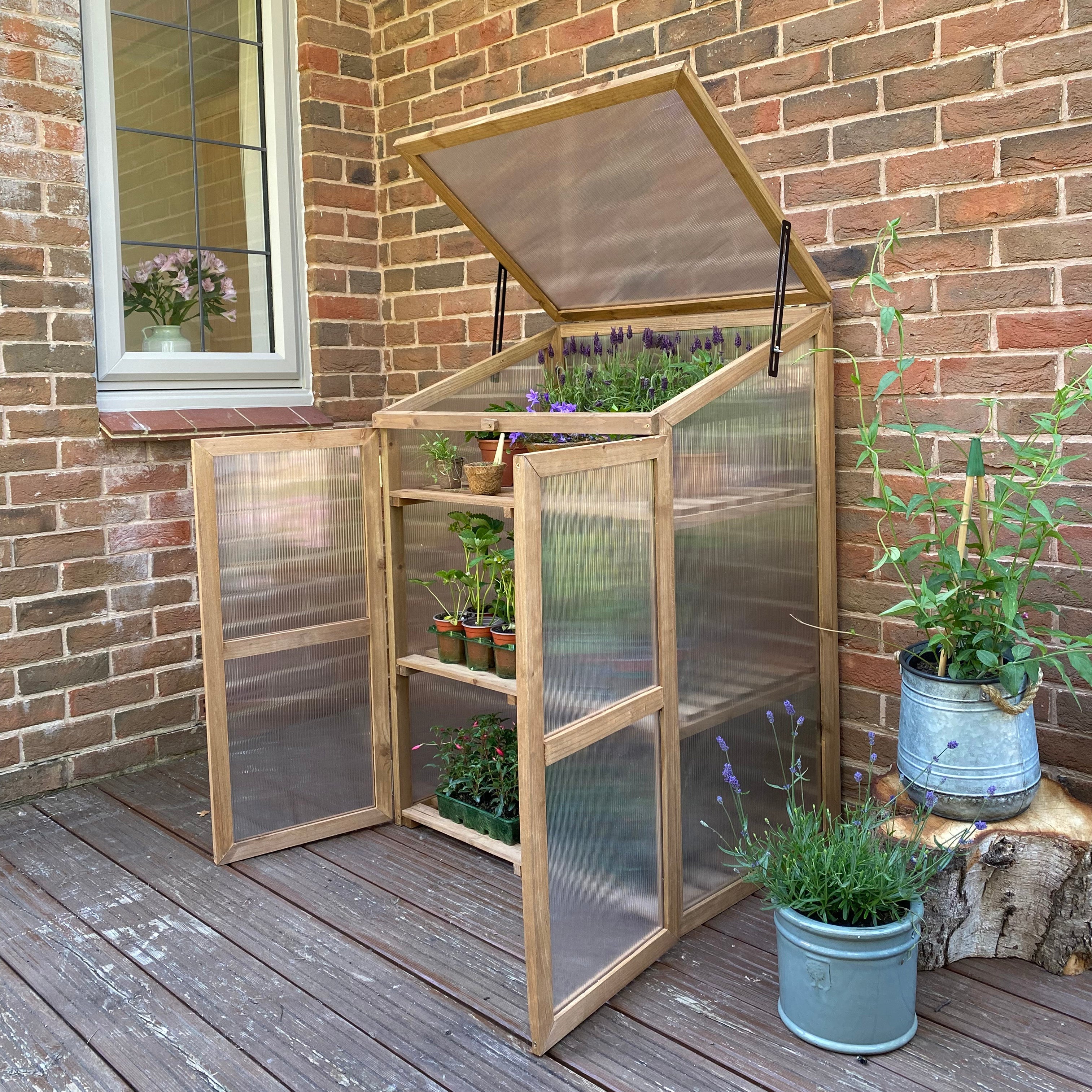 Wooden Framed Polycarbonate Growhouse Mini Greenhouse