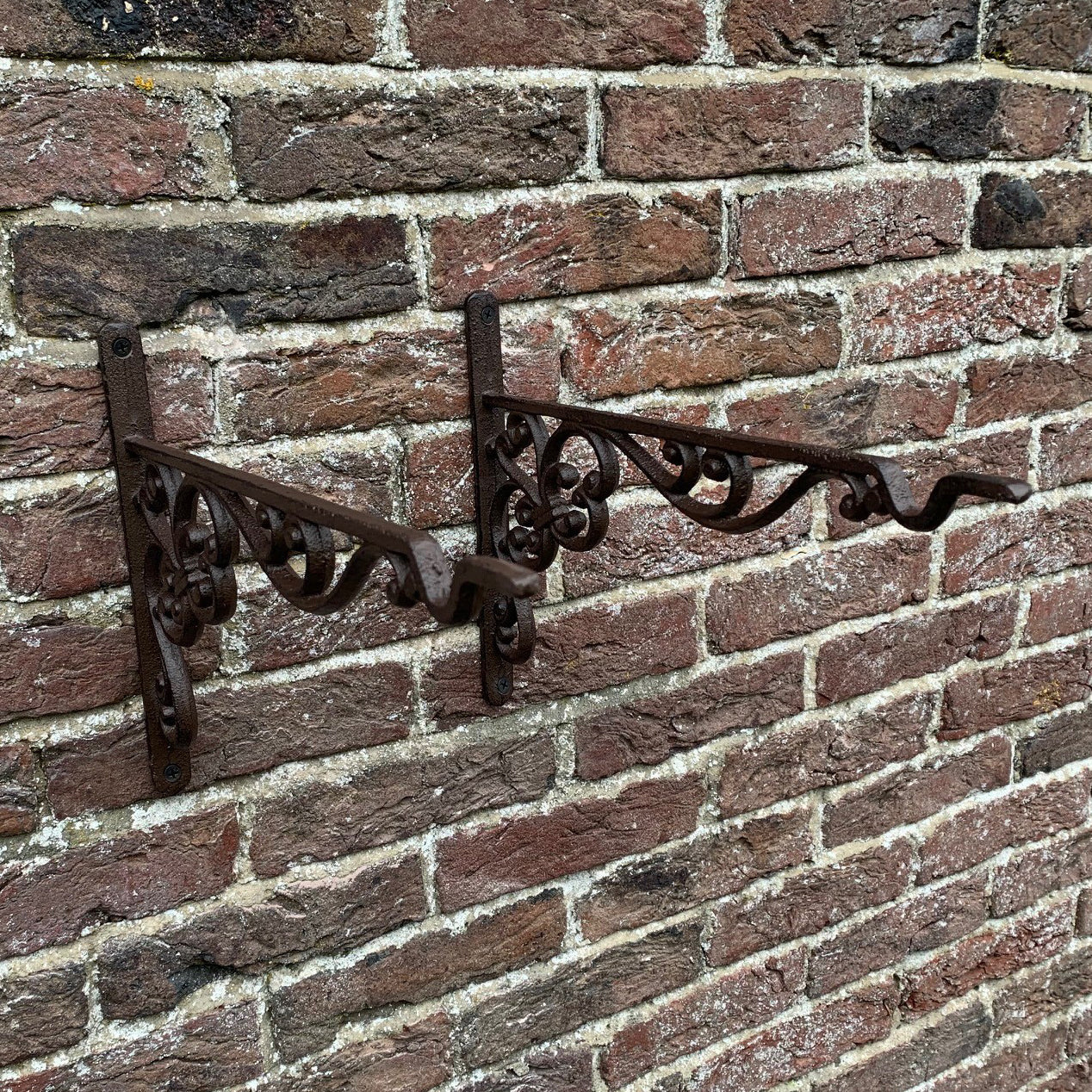 Cast Iron Decorative Hanging Garden Basket Bracket (35cm) - Pack of 2