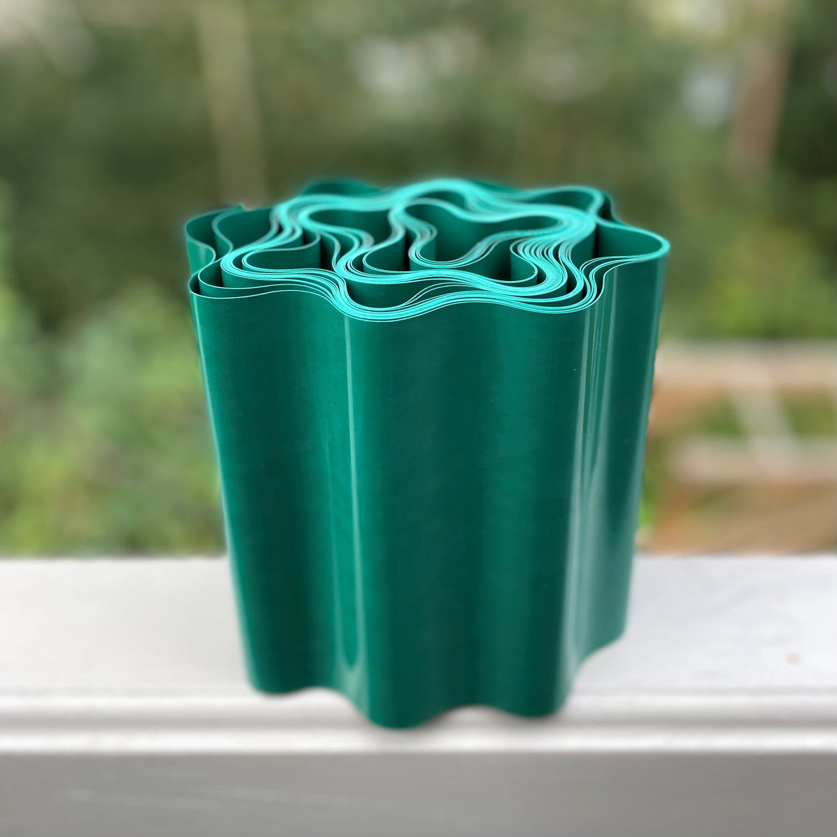 Green Plastic Corrugated Garden Lawn Edging (9m x 15cm)