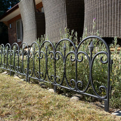 Kew Black Plastic Garden Lawn Edging (60.5cm x 32.5cm) - 40 Panels