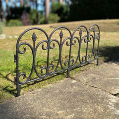 Kew Black Plastic Garden Lawn Edging (60.5cm x 32.5cm) - 10 Panels