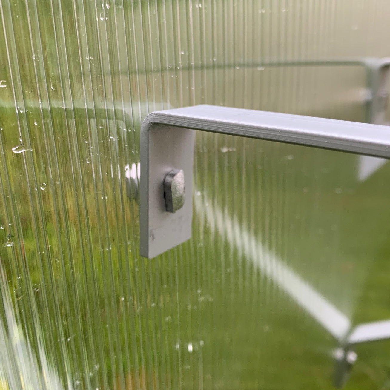 Aluminium Greenhouse Shelving Brackets (27cm) - Pack of 2