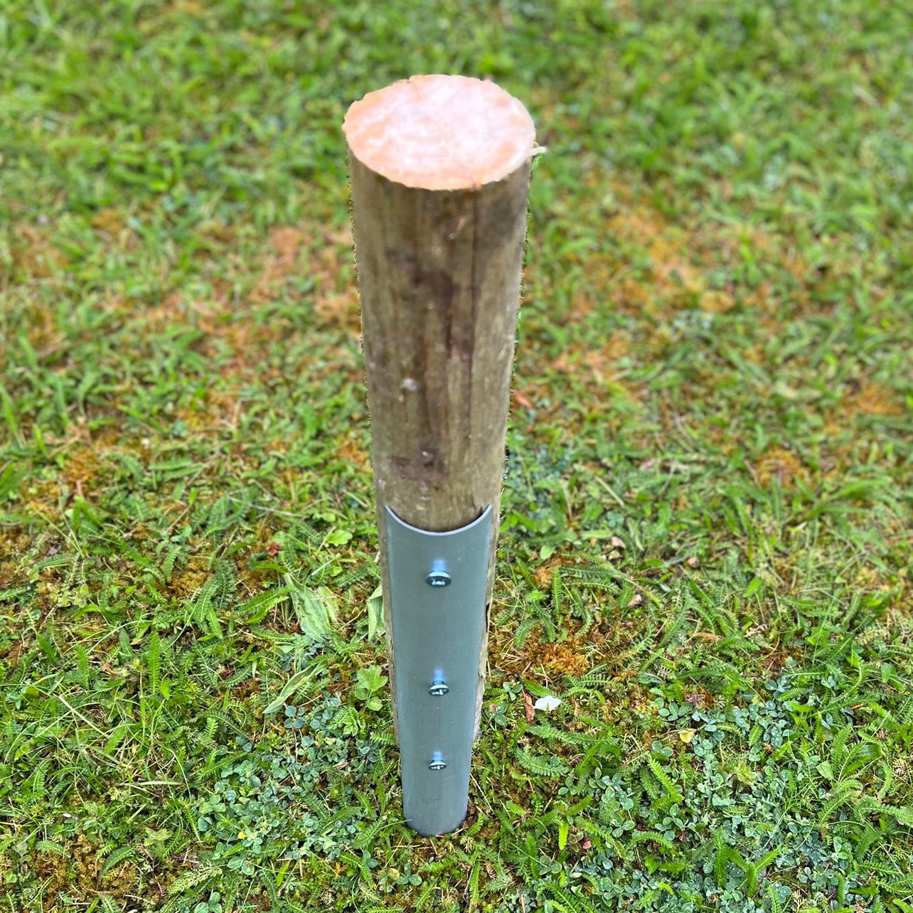Metal Log Roll Stakes for Lawn Garden Border Edging (Pack of 10)