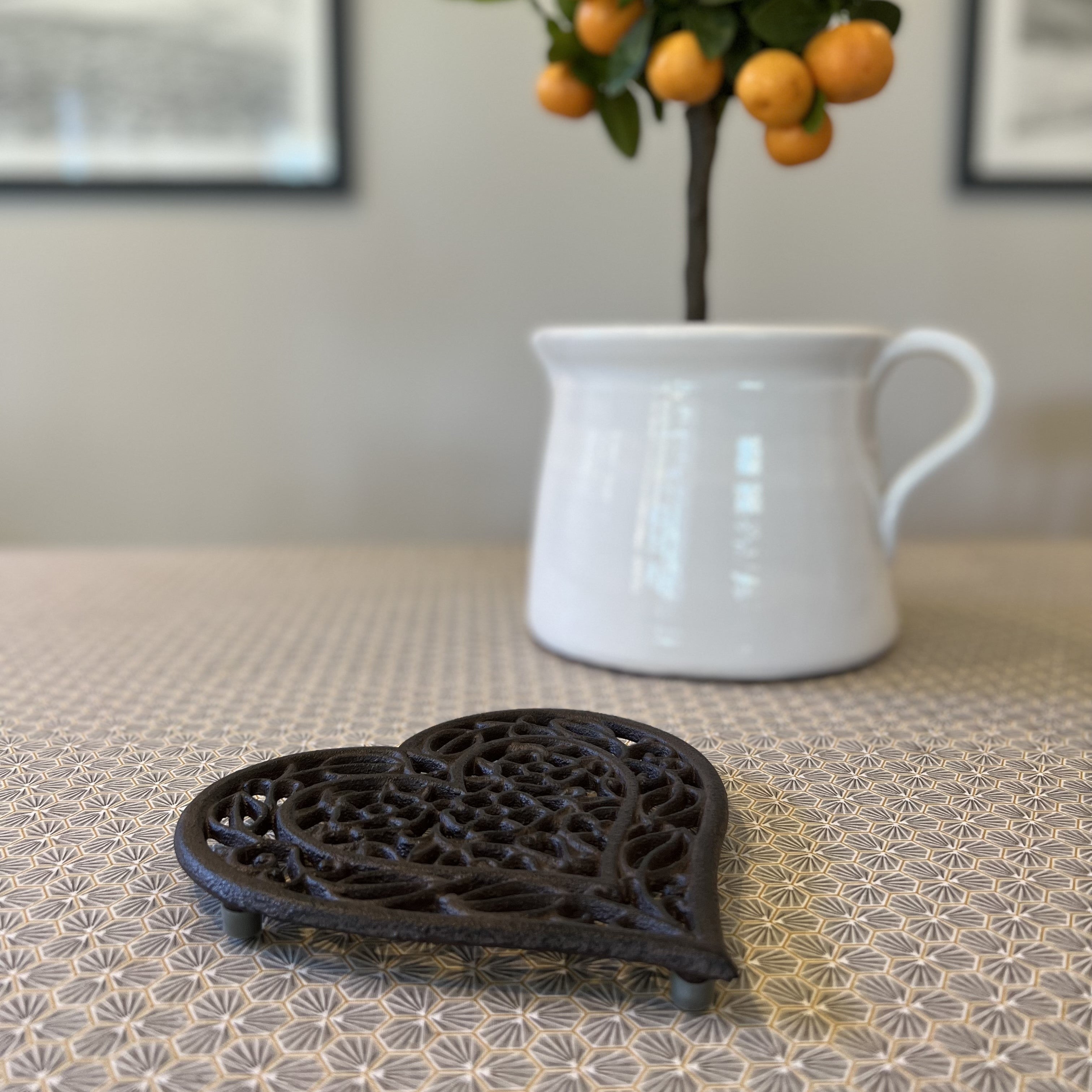Cast Iron Heart Shaped Ornate Trivet Stand for Hot Pans or Dishes
