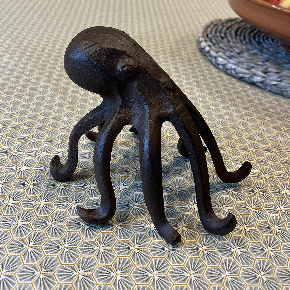 Cast Iron Octopus Shaped Mobile Smart Phone Holder Stand