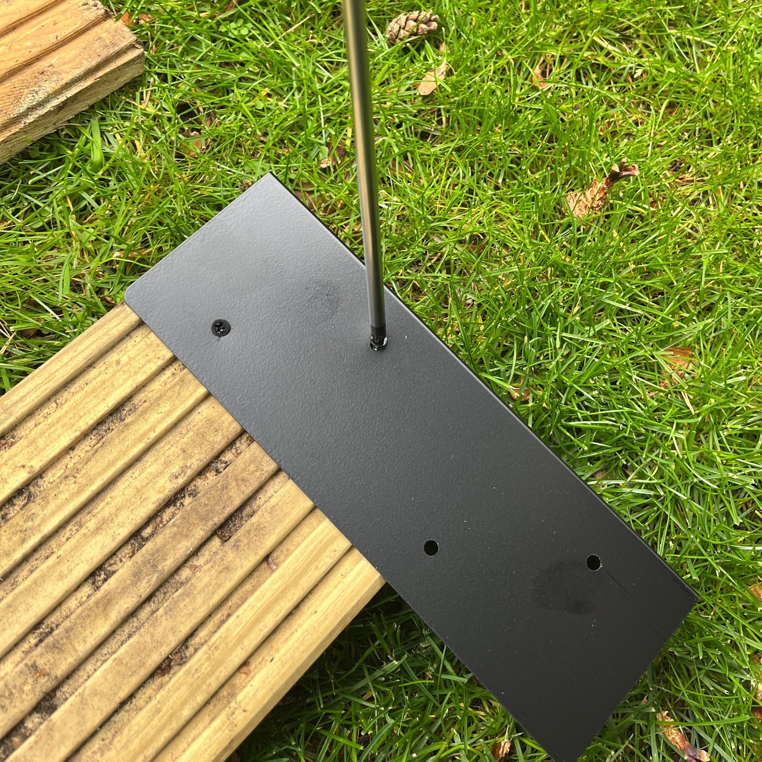 Metal Raised Vegetable Bed Corner Brackets - Pack of 8