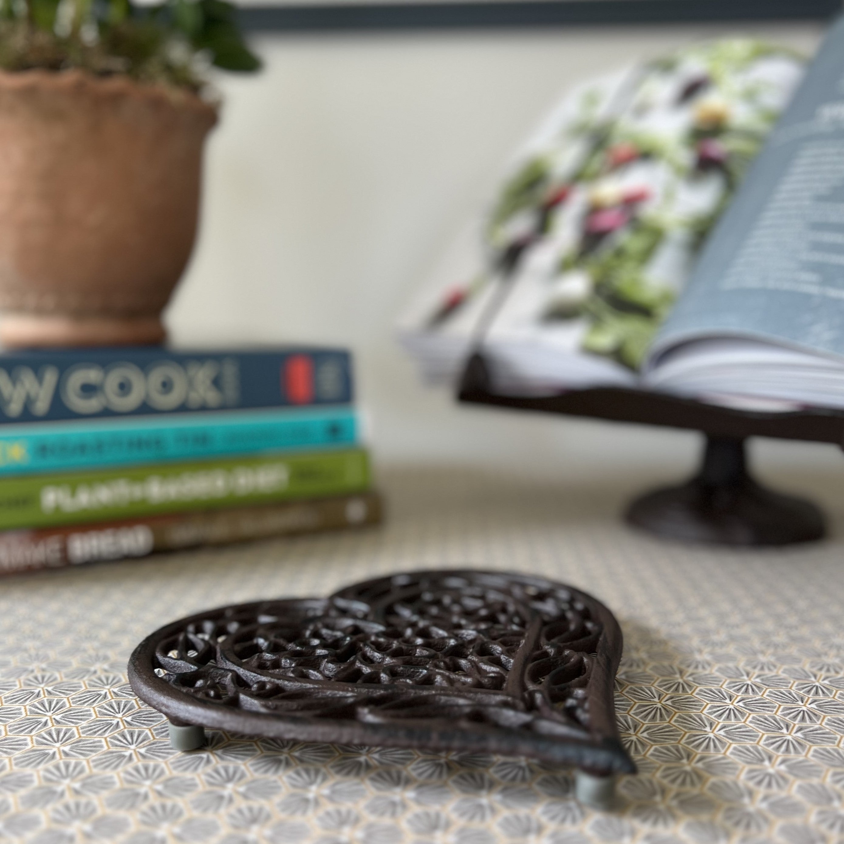 Cast Iron Ornate Cookbook Stand & Heart Trivet Kitchen Set