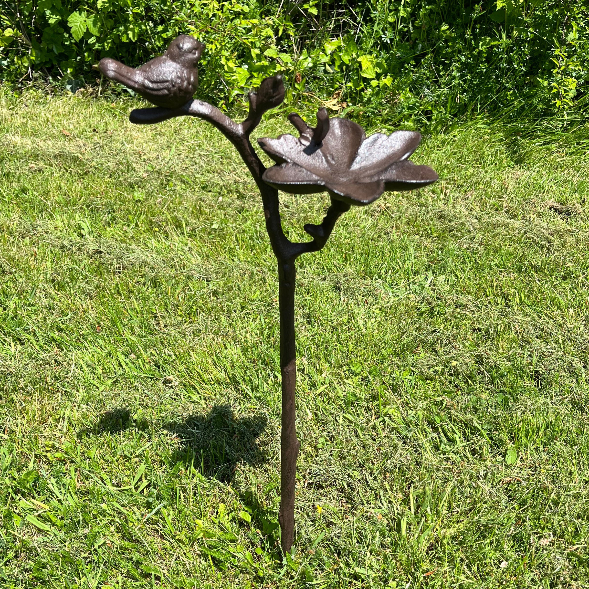 Cast Iron Wild Bird Ornate Flower Dish Bird Feeder