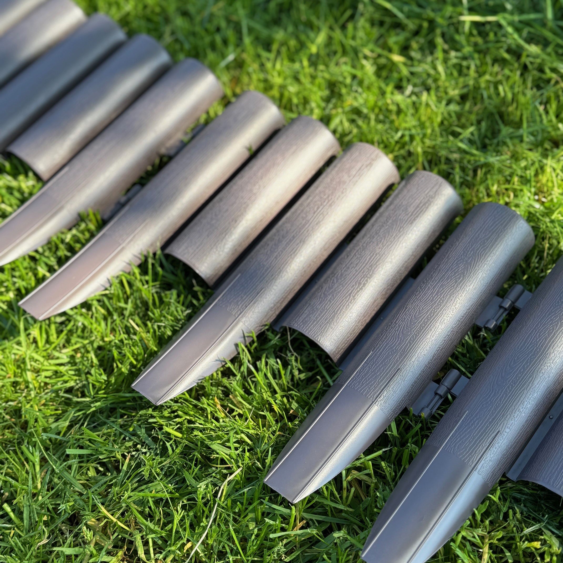 Plastic Log Roll Style Wood Effect Garden Lawn Edging (27.5cm x 24cm) - 16 Panels