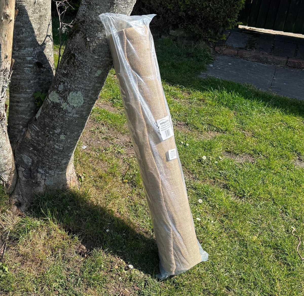Jute Hessian Burlap Plant Protection Liner & Weed Control Roll (10m x 2m)