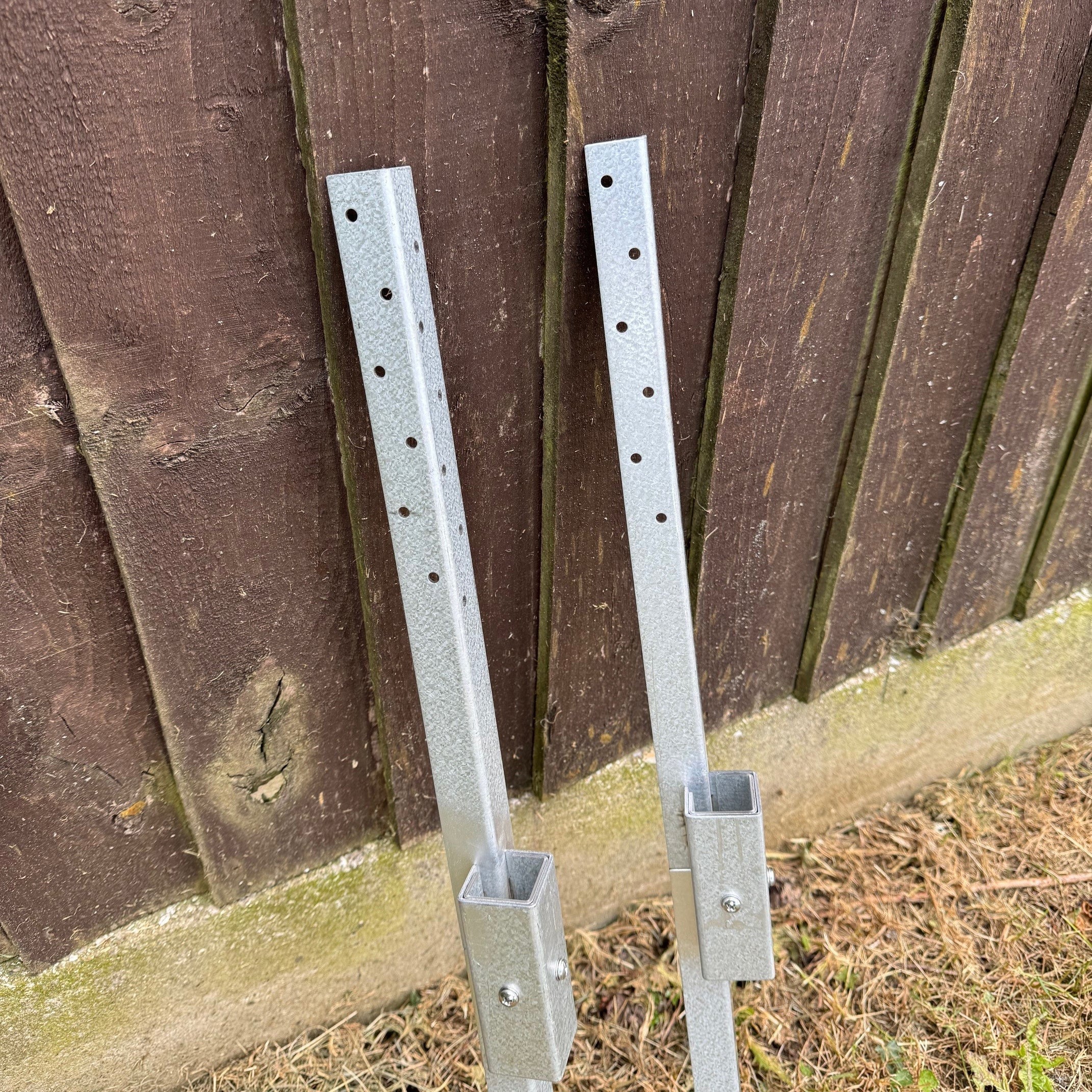 Fence Post Repair Stakes for Damaged Wooden Posts - Pack of 2