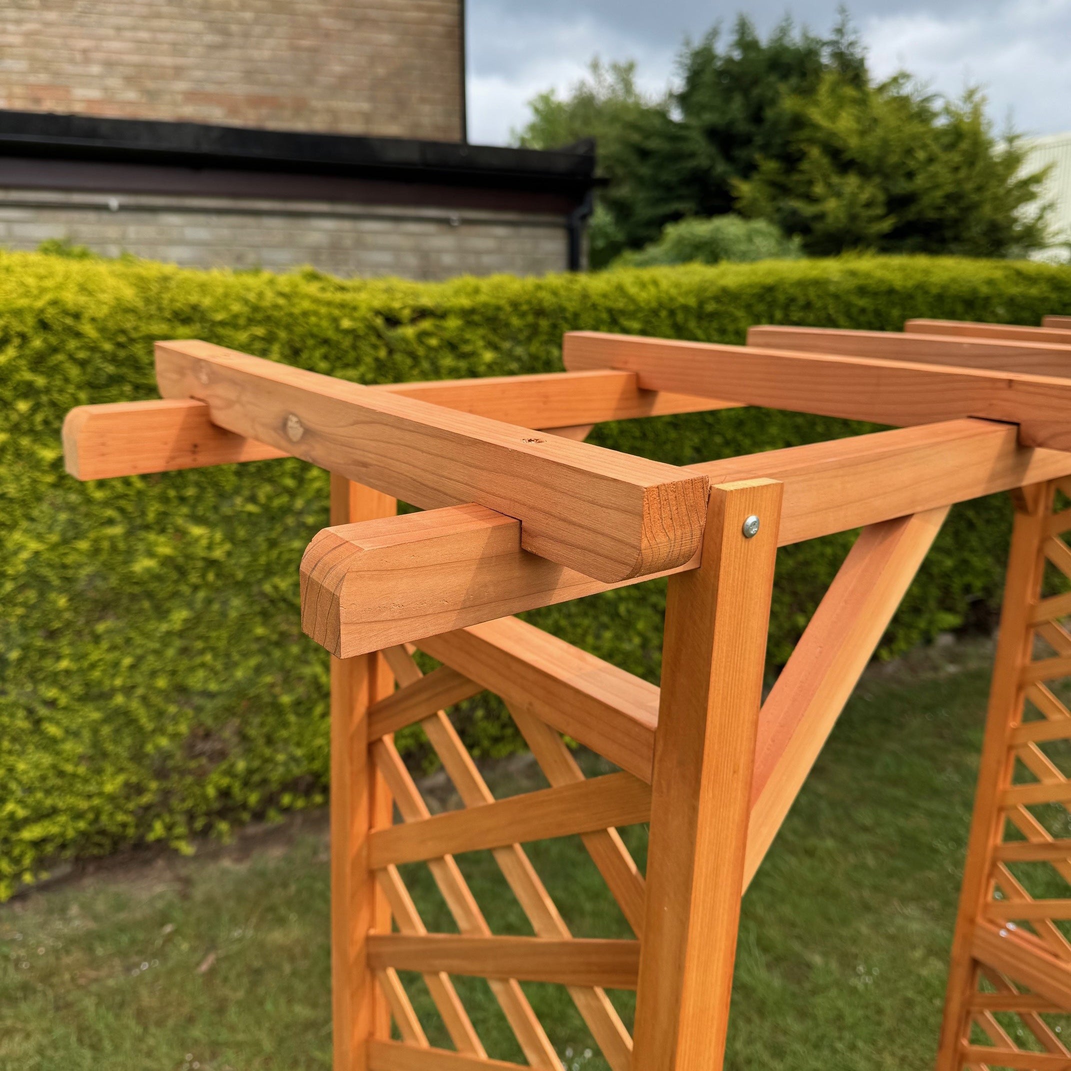 Wooden Garden Arch with Square Top (Tan)