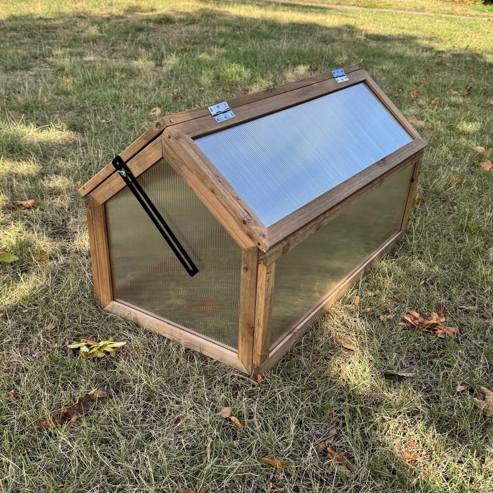 Wooden Framed Polycarbonate Apex Cold Frame & Stand
