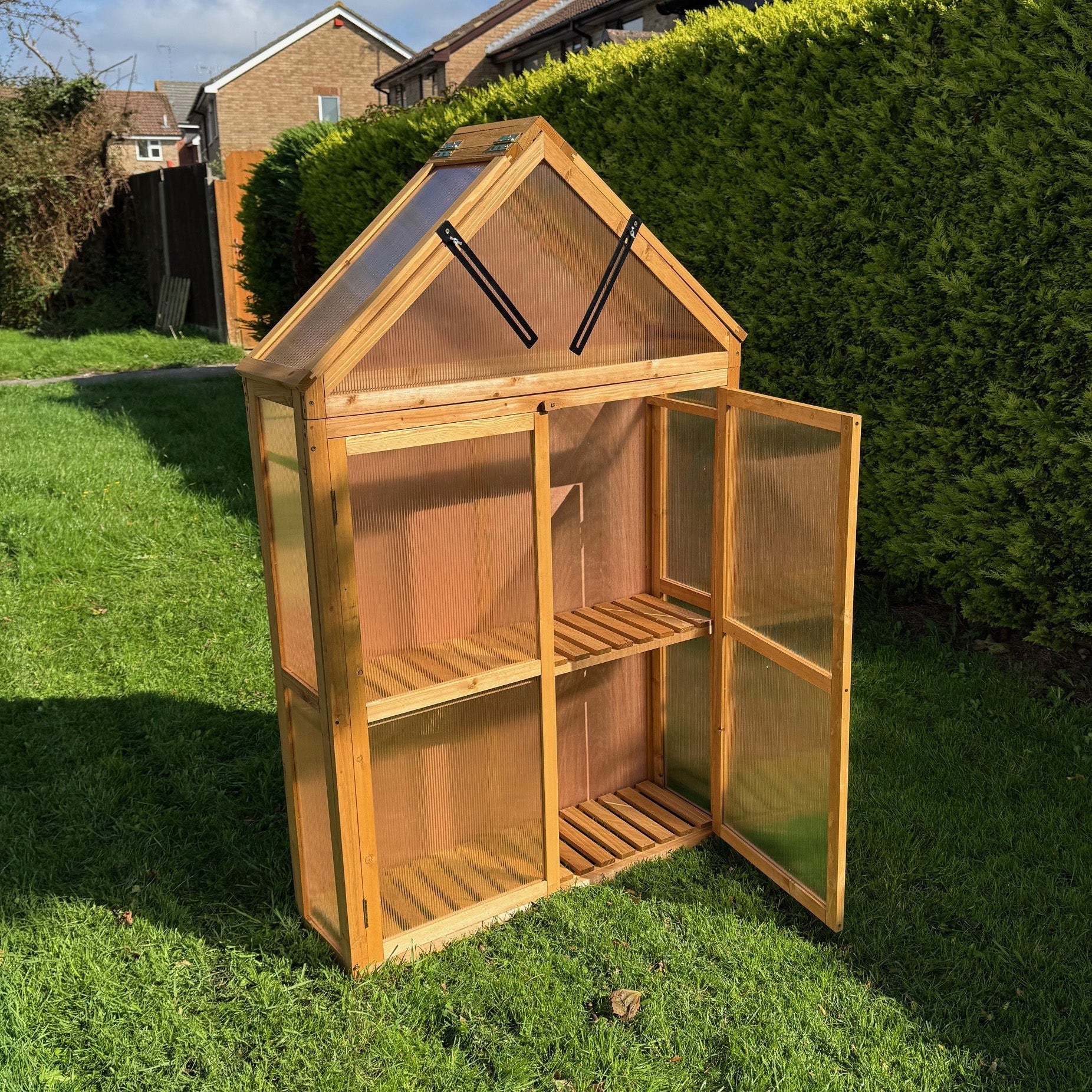 Wooden Framed Polycarbonate Apex Growhouse Mini Greenhouse