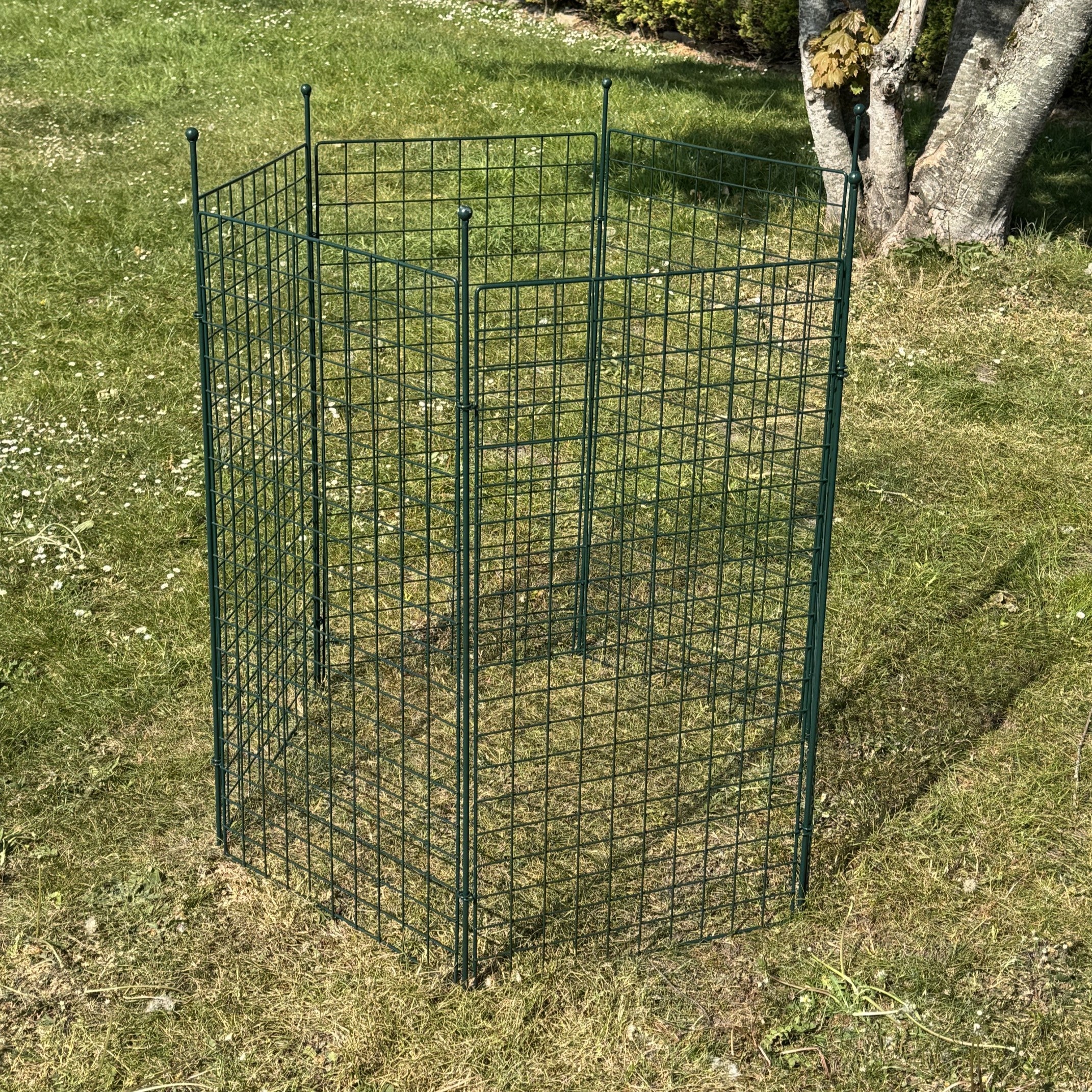 Wire Mesh Garden Leaf Composter Bin (100cm x 90cm)