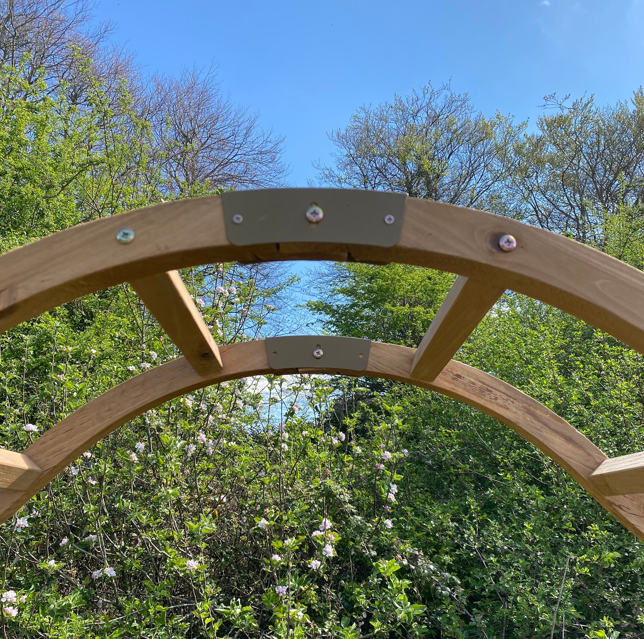 Replacement Metal Top Sleeve for Wooden Garden Arch GFH798